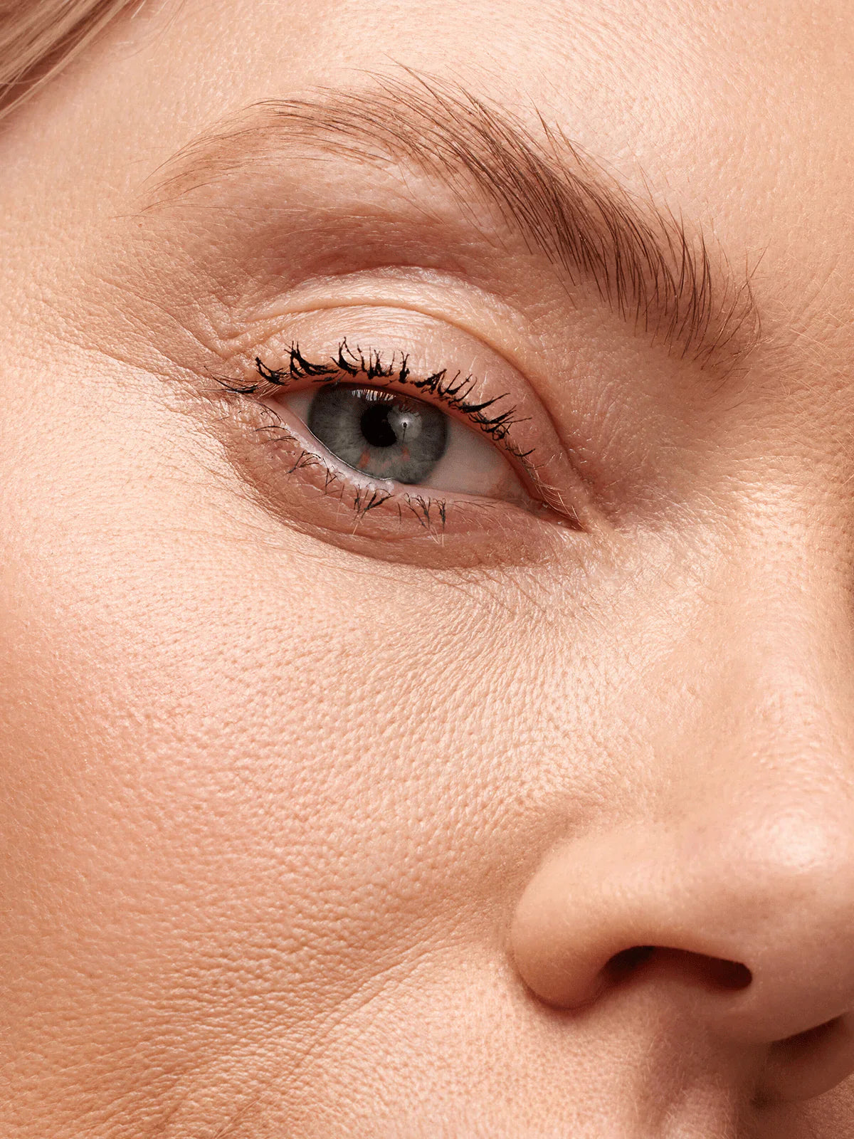 Natravor™ Luminous Eye Corrector SPF 41, Under Eye Color Corrector for Dark Circles, Anti-Aging Tinted Eye Cream, Hydrating Eye Serum with Peach Undertone FSA/HSA Eligible